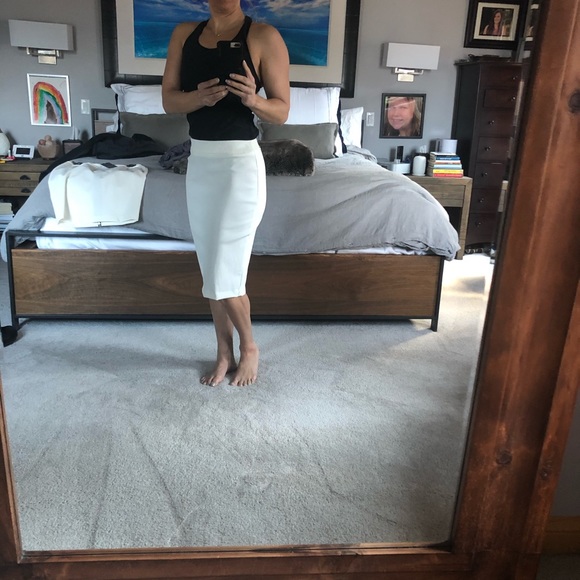 Tyler Madison Ryann waxed stretch pencil skirt! - Picture 7 of 8